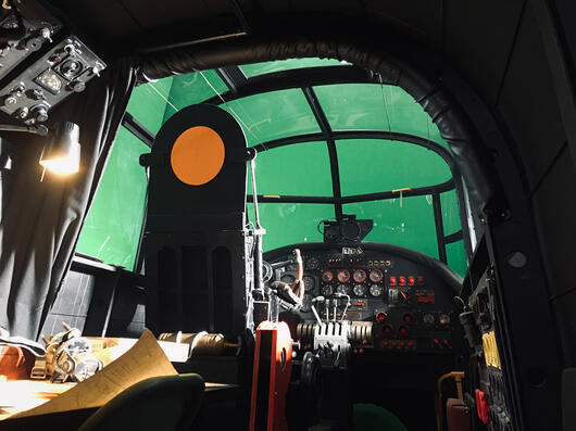 Lancaster Bomber Set - Cockpit finished