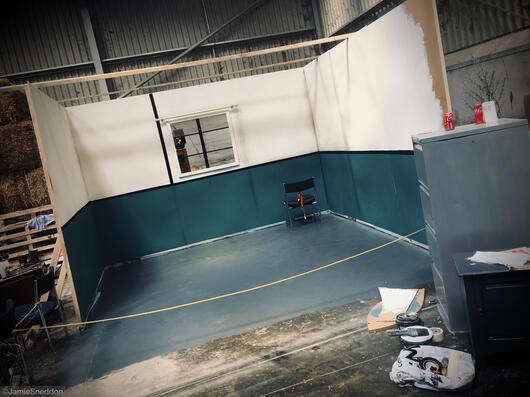 Goodtime Charlie - Barton's bedroom set ©JS